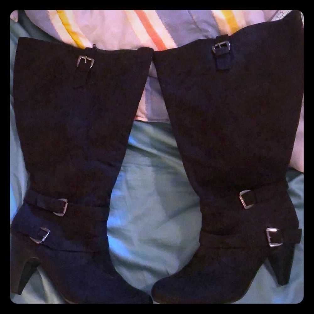 Knee high black boots (wide calf)